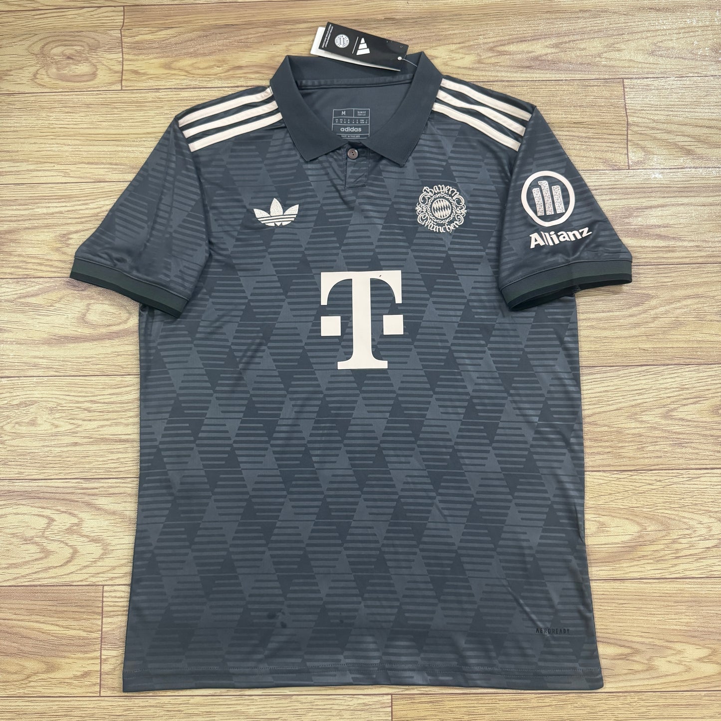 Bayern Munich 24/25 Oktoberfest Jersey