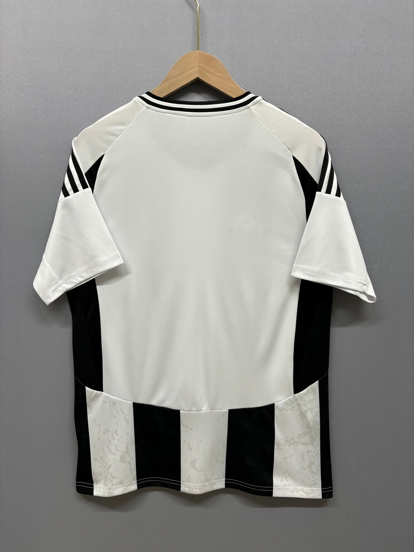 Juventus FC 24/25 Home Jersey